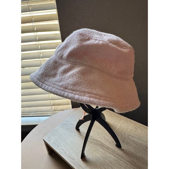 Shade & Shore Pink Terry Cloth Bucket Hat - Picture 2 of 9